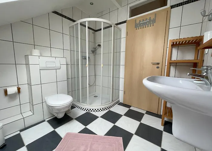 Hennis Huuske Krummhörn